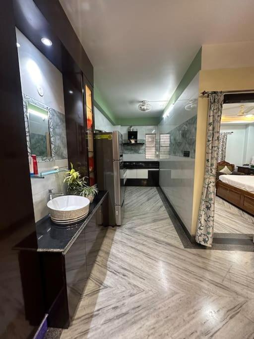 Modern Luxe Haven Apartment สิริกุรี ภายนอก รูปภาพ